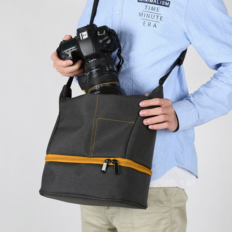 HU107513 Portable Water-resistant Scratch-proof Abrasive Material Outdoor Sports Sling Shoulder Bag Handbag DSLR Camera Bag Phone Bag with Adjustable Detachable Shoulder Strap for GoPro, SJCAM, Nikon, Cano ... Samsung, Huawei, Size: 25.5 x 20.5 x 29 cm(Orange)