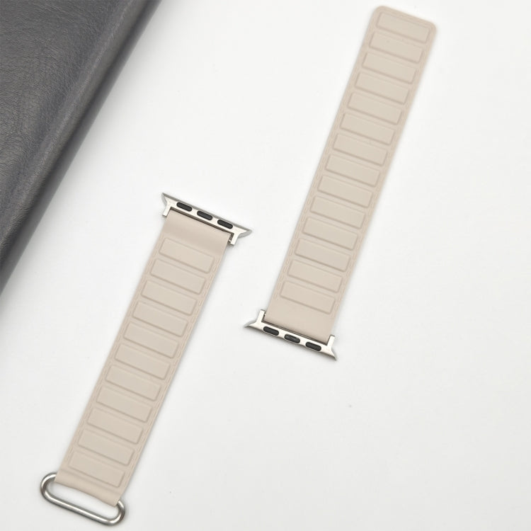 For Apple Watch Series 8 45mm Reverse Buckle Magnetic Silicone Watch Band(Silver Buckle Starlight)