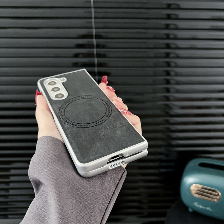 For Samsung Galaxy Z Fold5 Skin Feel Leather Texture MagSafe Pearlescent Paint Shockproof Phone Case(Black)