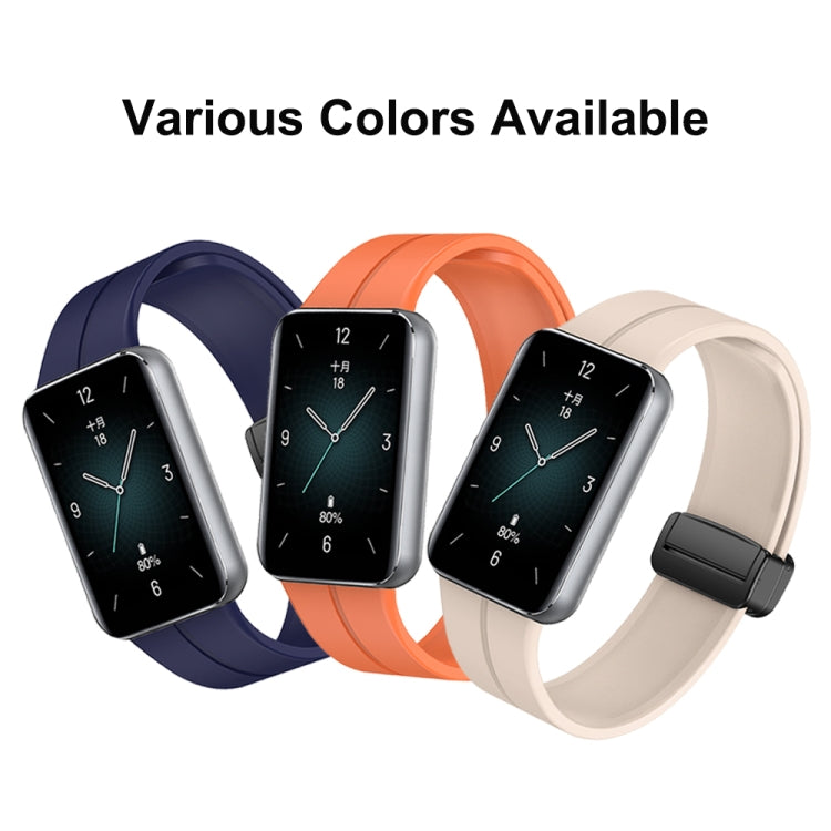 For Honor Band 9 Magnetic Folding Black Buckle Silicone Watch Band(Starlight Color)