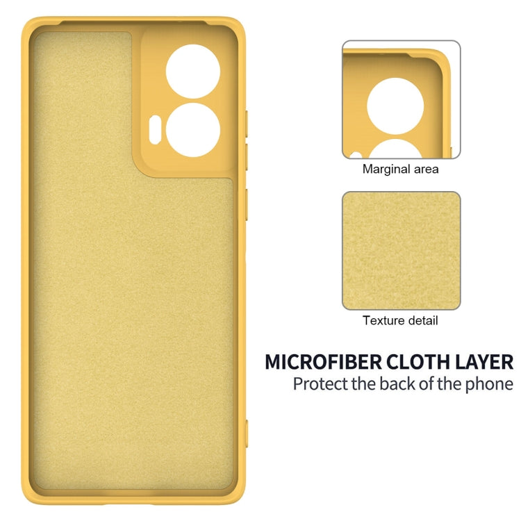 For Motorola Edge 50 Fusion Solid Color Liquid Silicone Dropproof Full Coverage Phone Case(Yellow)