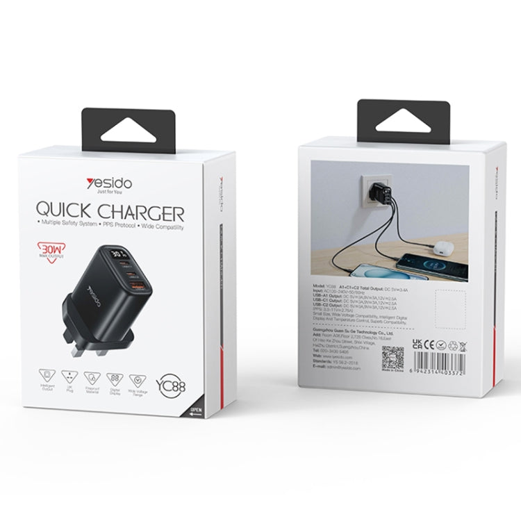 Yesido YC88 30W USB + Dual USB-C / Type-C Digital Display Charger, Specification:UK Plug(Black) - USB Charger by Yesido | Online Shopping South Africa | PMC TechLife | Buy Now Pay Later Mobicred