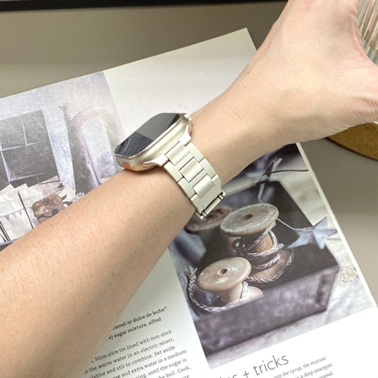 For Apple Watch 46mm / 49mm / 45mm / 44mm T-shaped Magnetic Buckle Stainless Steel Rubber Watch Band(Beige Starlight Buckle)
