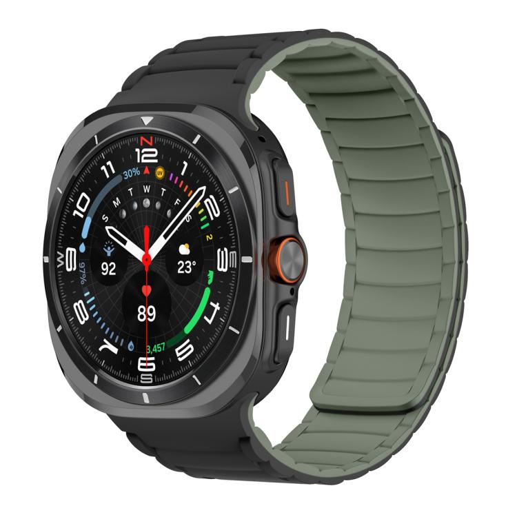 For Samsung Galaxy Watch Ultra 47mm Silicone Sport Magnetic Watch Band(Black+Light Green)