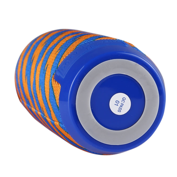T&G TG106 Portable Wireless Bluetooth V4.2 Stereo Speaker with Handle, Built-in MIC, Support Hands-free Calls & TF Card & AUX IN & FM, Bluetooth Distance: 10m