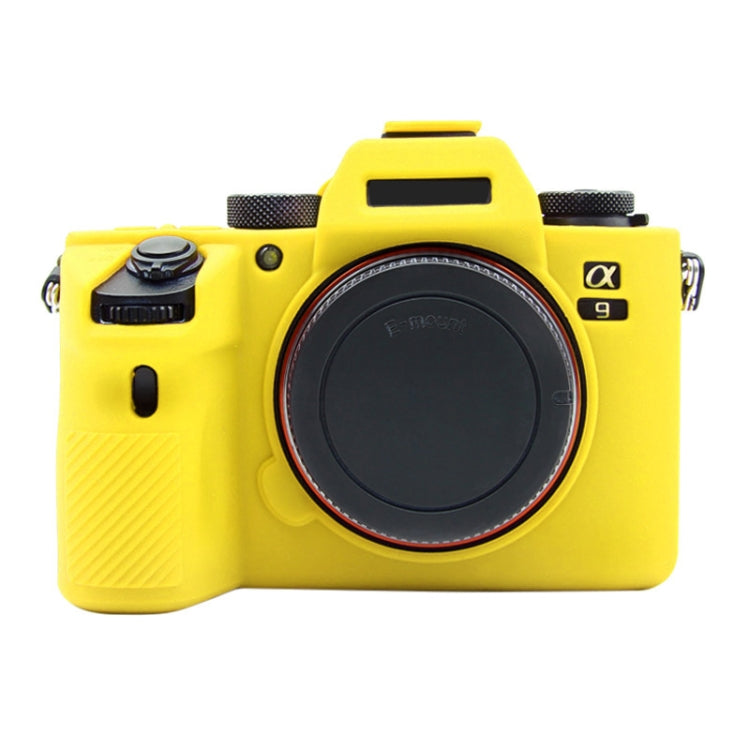 PULUZ Soft Silicone Protective Case for Sony A9 (ILCE-9) / A7 III/ A7R III(Yellow)
