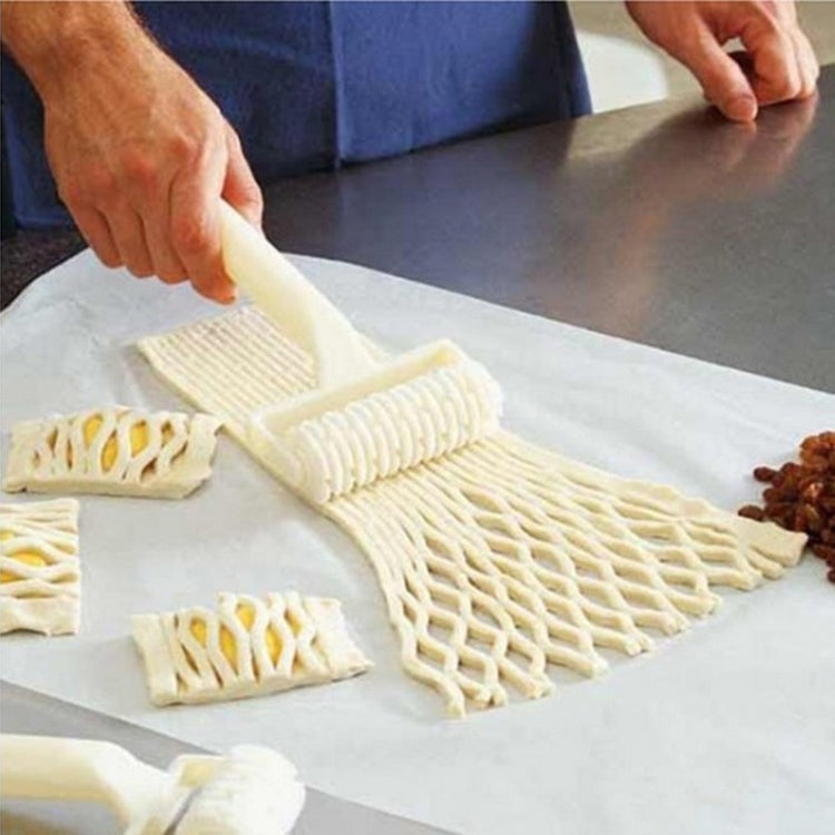 3 PCS Large Leather Cutter Plastic Netting Knife Roller Knife, Hob Cookie / Pizza Pie Crust Special Cake Mould - Cutter & Peeler by PMC TechLife | Online Shopping South Africa | PMC TechLife