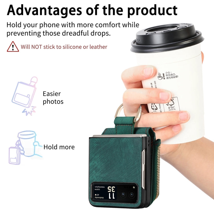 For Motorola Razr 40 Retro Skin-feel Ring Multi-card Wallet Phone Case(Green) - Motorola Cases by PMC TechLife | Online Shopping South Africa | PMC TechLife | Buy Now Pay Later Mobicred