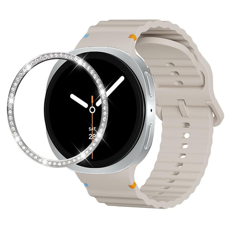 For Samsung Galaxy Watch8 44mm Diamond Bezel and Wavy Grain Stitched Color Buckle Silicone Watch Band(Starlight Silver)