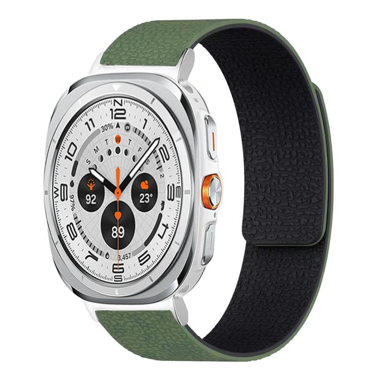 For Samsung Galaxy Watch Ultra 47mm / Ultra 2025 Lychee Texture Soft Magnetic Silicone Watch Band(Green Black)