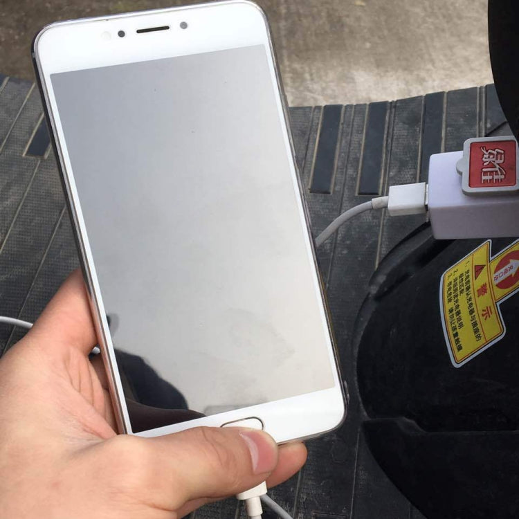 3 PCS Universal Car Intelligent Reverse Connection Lithium Battery Electric Car Mobile Phone Charger, Style:Extended White Double Port 2A - free shipping - PMC TechLife - Order now!