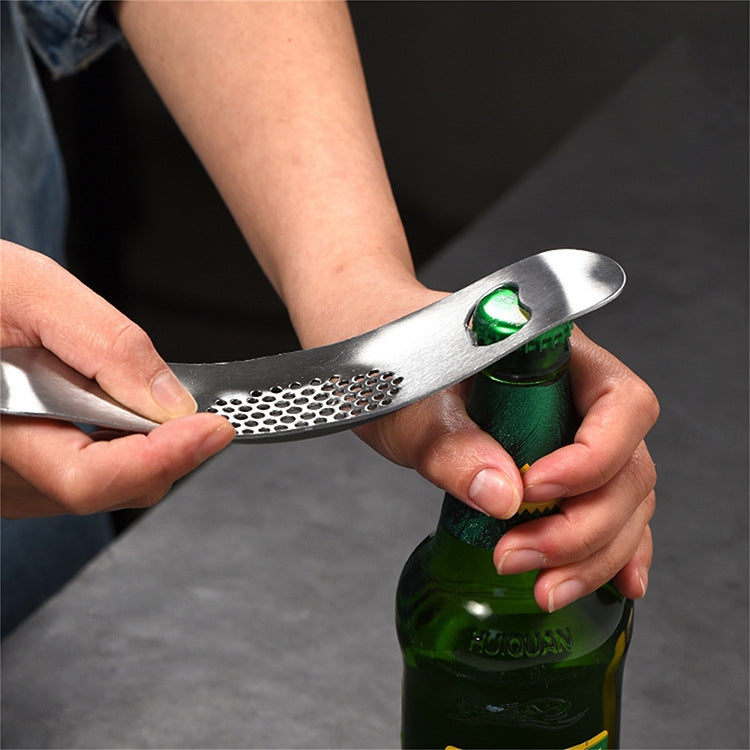 430 Stainless Steel Boat Shaped Garlic Grinder Manual Garlic Press Tools Kitchen Gadgets(Style 1) - free shipping - PMC TechLife - Order now!