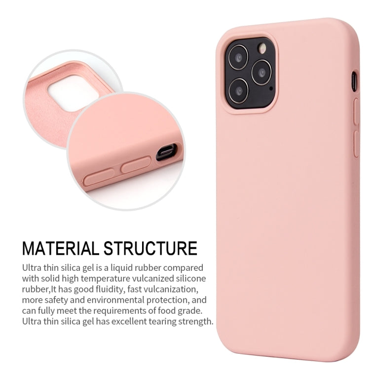 For iPhone 13 Solid Color Liquid Silicone Shockproof Protective Case(Emerald Green)
