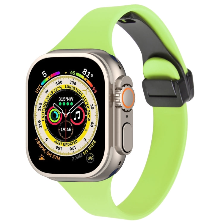 For Apple Watch Ultra 49mm Magnetic Buckle Slim Silicone Watch Band(Green)