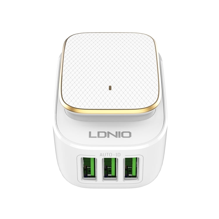 LDNIO A3305 3.4A 3 USB Interfaces Travel Charger Mobile Phone Charger, Support Touch LED Night Light, with Micro USB Data Cable, EU Plug