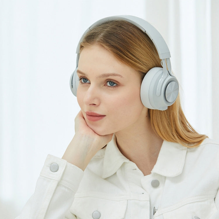 P1 Wireless Bluetooth 5.0 Stereo Soft Leather Earmuffs Foldable Headset Built-in Mic for PC / Cell Phones(Gray)