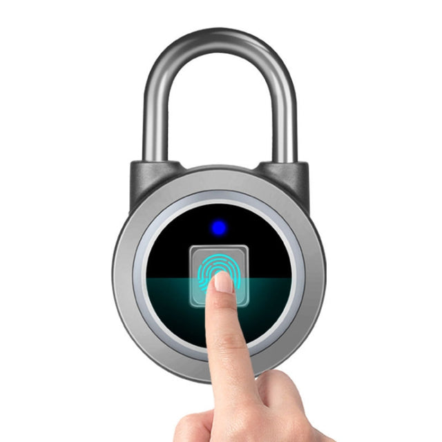 Water-resistant Intelligent Bluetooth Fingerprint Padlock Remote Unlocking for iOS / Android(Silver)