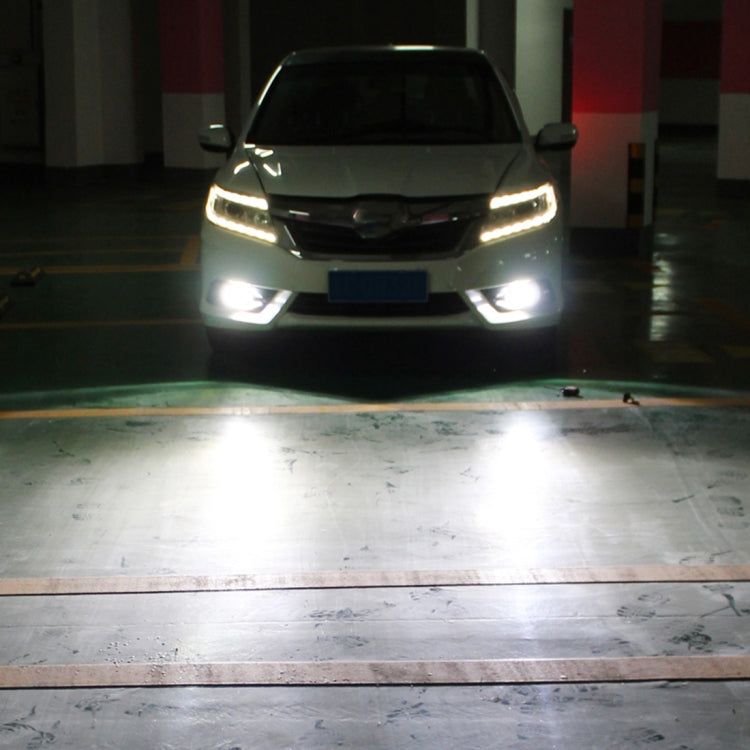 2 PCS H7 DC9-16V / 8.2W / 6000K / 655LM Car Auto Fog Light 66LEDs SMD-2016 Lamps