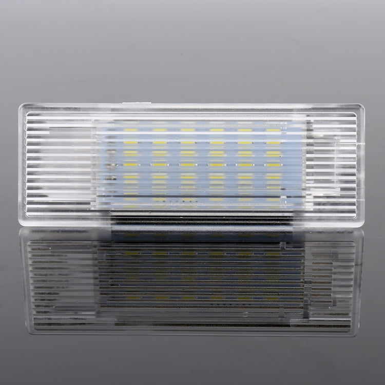 2 PCS LED Car DC 12V 1.5W 6000K 100LM Door Lights 18LEDs SMD-3014 Lamps for BMW F10(White Light)