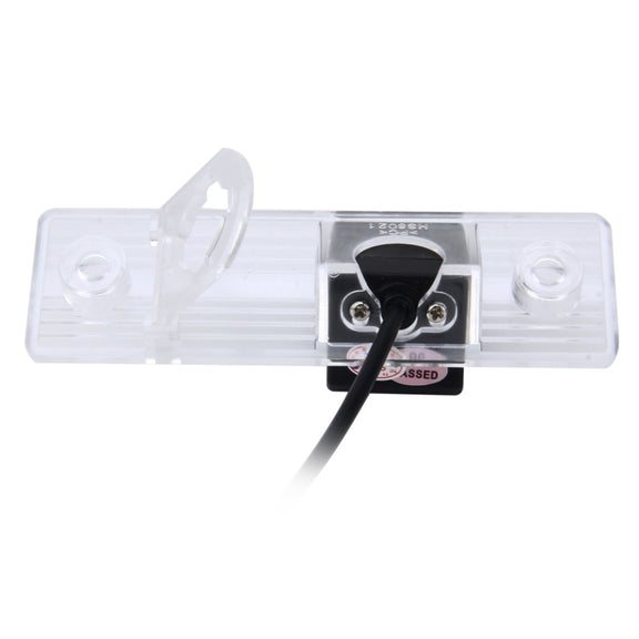 656��492 Effective Pixel  NTSC 60HZ CMOS II Water-resistant Car Rear View Backup Camera With 4 LED Lamps for Chevrolet Epica 2008-2013 Version / Cruze 2008-2014 Version / Captiva 2012-2014 Version