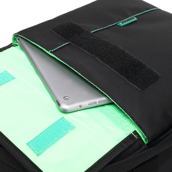 INDEPMAN DL-B013 Portable Water-resistant Scratch-proof Outdoor Sports Backpack Camera Bag Phone Tablet Bag for GoPro, SJCAM, Nikon, Canon, Xiaomi Xiaoyi YI, iPad, Apple, Samsung, Huawei, Size: 26.5 * 12.5 * 33 cm(Green)
