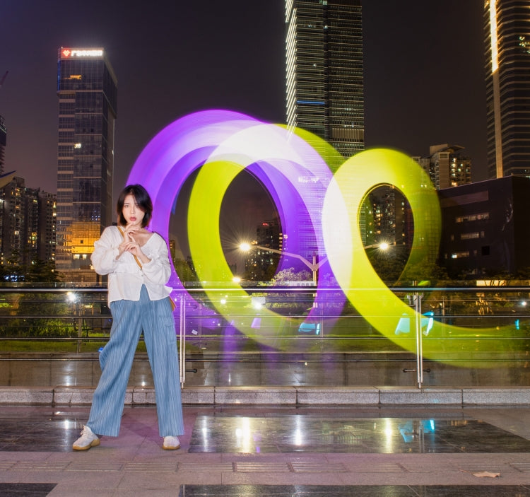 LUXCeO P7RGB Pro Colorful Photo LED Stick Video Light APP Control Adjustable Color Temperature Water-resistant Handheld LED Fill Light with Remote Control