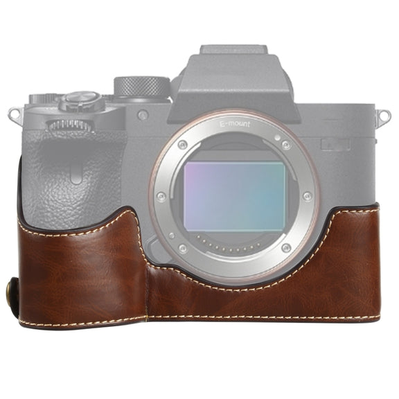 1/4 inch Thread PU Leather Camera Half Case Base for Sony ILCE-7RM4 / A7RM4 / A7R IV (Coffee)