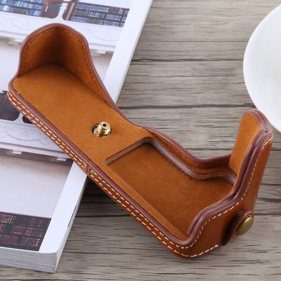 1/4 inch Thread PU Leather Camera Half Case Base for Canon EOS M5(Brown)