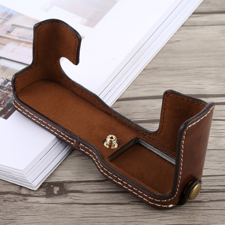 1/4 inch Thread PU Leather Camera Half Case Base for FUJIFILM X-T10 / X-T20 (Coffee)