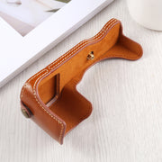 1/4 inch Thread PU Leather Camera Half Case Base for Sony A6400 / ILCE-A6400 (Brown)