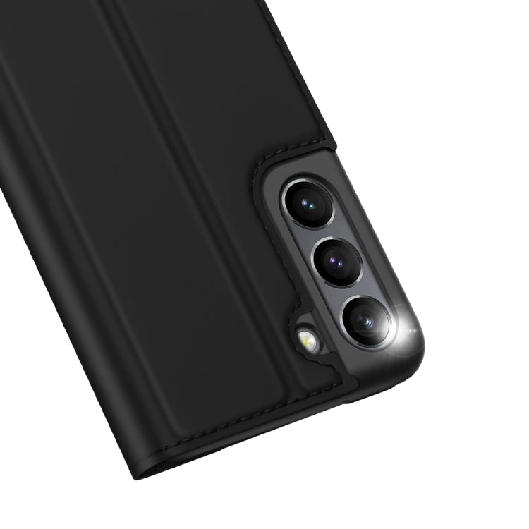 For Samsung Galaxy S21 FE DUX DUCIS Skin Pro Series Horizontal Flip PU + TPU Leather Case with Holder & Card Slots(Black)