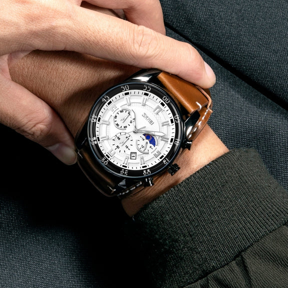 SKMEI 9249 Men Moonphase Calendar Stopwatch Leather Strap Quartz Watch(Brown Silver)