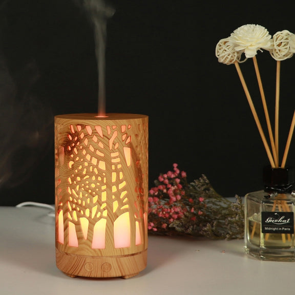 USB 200ml Hollow-out Forest Pattern Wooden Essential Oil Aromatherapy Machine Ultrasonic Humidifier Automatic Alcohol Sprayer(Light Brown-3)
