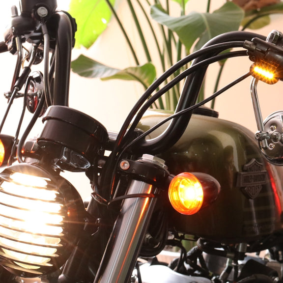 HP-Z058 Motorcycle Modified Rearview Mirror LED Turn Signal Light for Harley Sportsters XL 883 / 1200(Black)