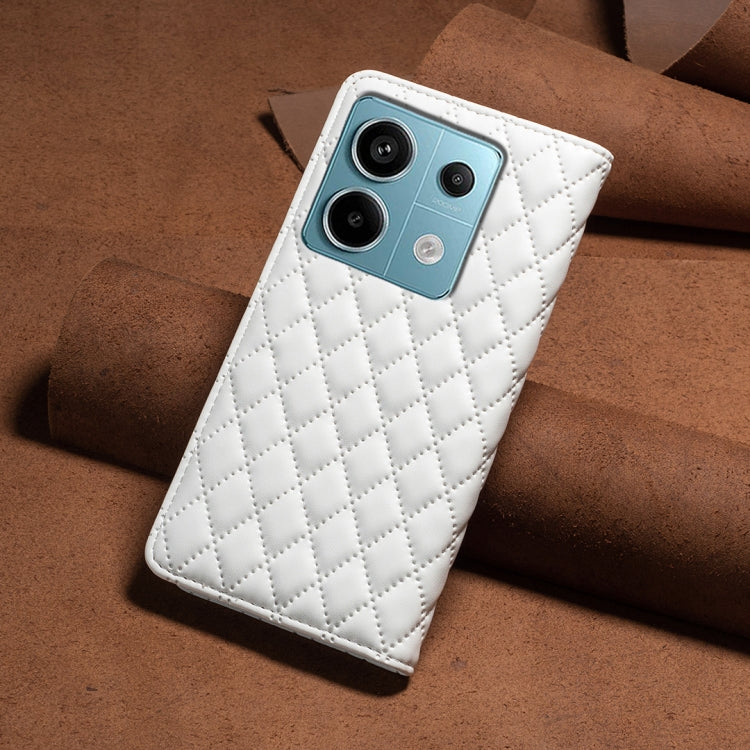 For Xiaomi Redmi Note 13 Pro 5G Diamond Lattice Magnetic Leather Flip Phone Case(White) - Xiaomi Cases by PMC TechLife | Online Shopping South Africa | PMC TechLife | Buy Now Pay Later Mobicred