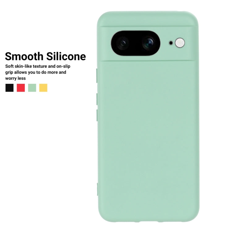 For Google Pixel 8 Pure Color Liquid Silicone Shockproof Phone Case(Green)