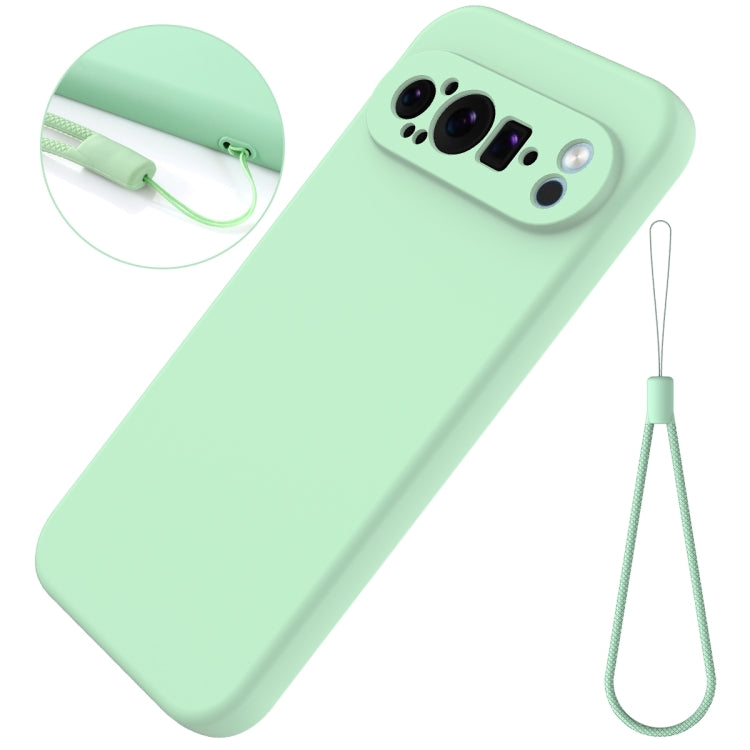 For Google Pixel 9 Pro XL Pure Color Liquid Silicone Shockproof Phone Case(Green) - Google Cases by PMC TechLife | Online Shopping South Africa | PMC TechLife | Buy Now Pay Later Mobicred