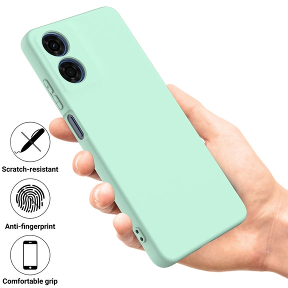 For Motorola Moto E14 Solid Color Liquid Silicone Dropproof Full Coverage Phone Case(Green)
