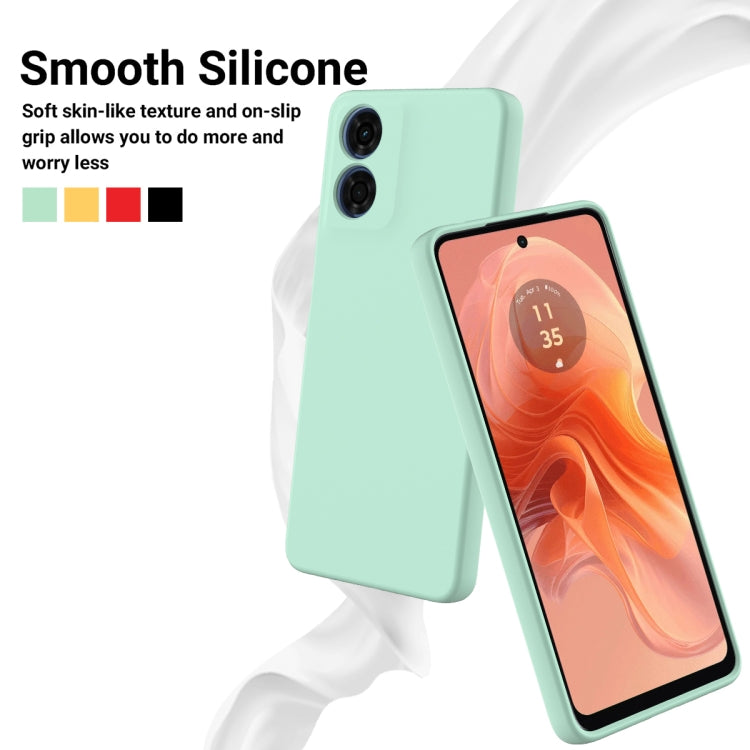For Motorola Moto E14 Solid Color Liquid Silicone Dropproof Full Coverage Phone Case(Green)