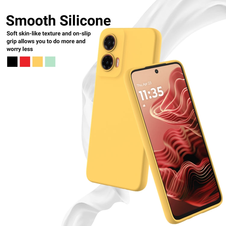 For Motorola Moto G35 Solid Color Liquid Silicone Dropproof Full Coverage Phone Case(Yellow)