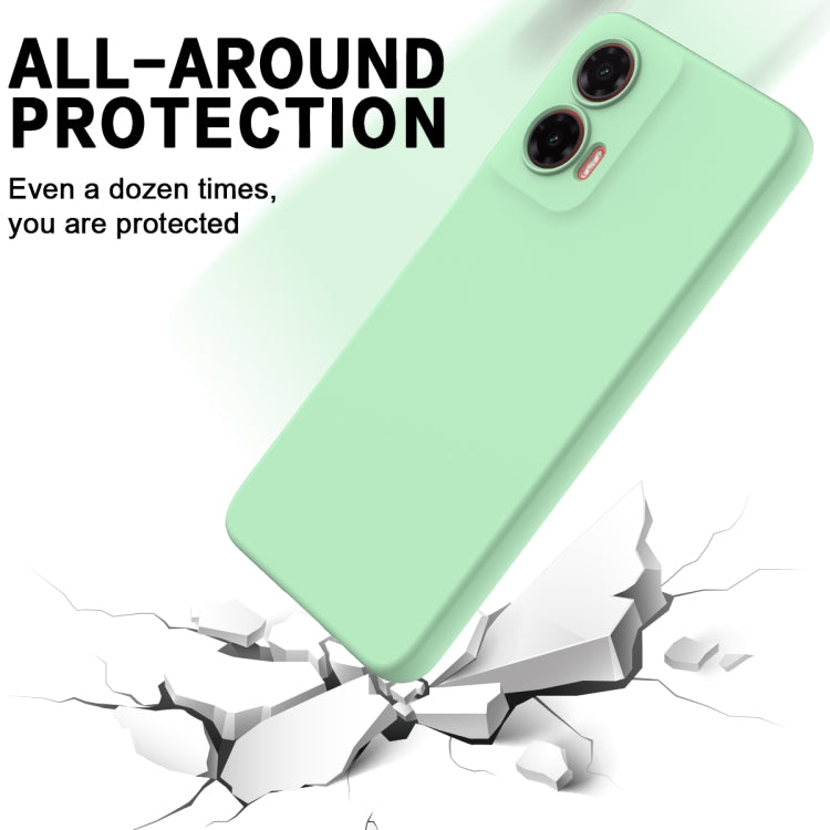 For Motorola Moto G35 Solid Color Liquid Silicone Dropproof Full Coverage Phone Case(Green)