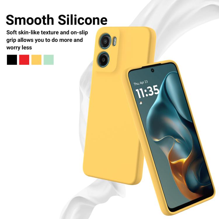 For Motorola Moto G05 / E15 Solid Color Liquid Silicone Dropproof Full Coverage Phone Case(Yellow)