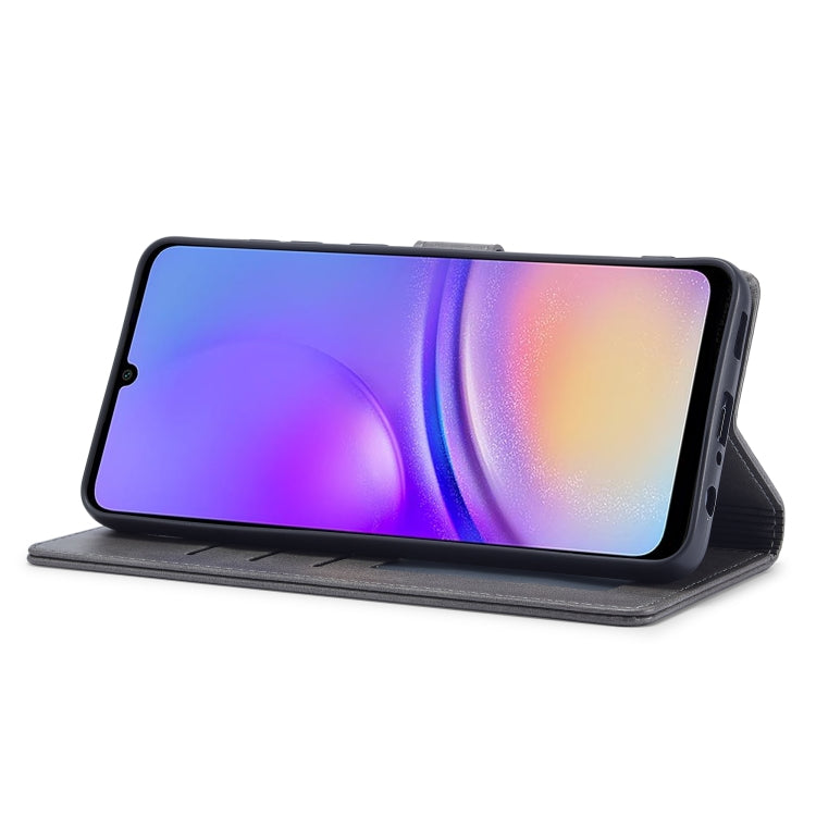 EDA005111404C_4.jpg@28fbf0794a3692753523e5d9f964a8d9