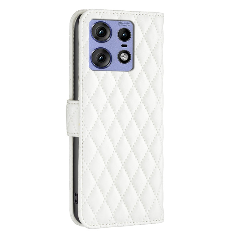For Motorola Edge 50 Pro 5G Diamond Lattice Wallet Flip Leather Phone Case(White) - Motorola Cases by PMC TechLife | Online Shopping South Africa | PMC TechLife | Buy Now Pay Later Mobicred