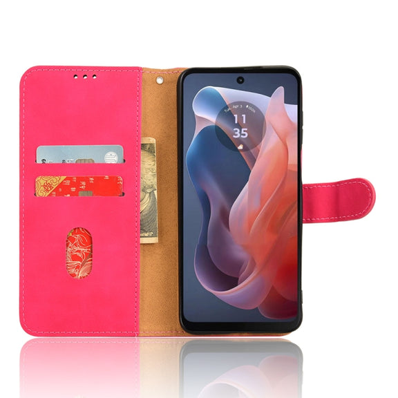 For Motorola Moto G Paly 4G 2024 Skin Feel Magnetic Flip Leather Phone Case(Rose Red)