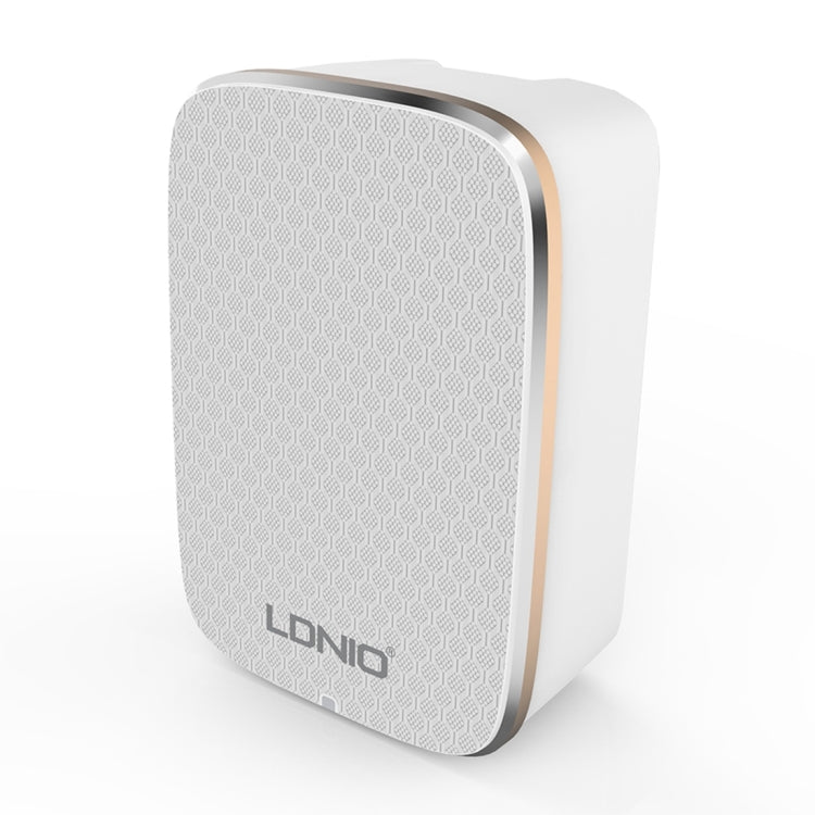 LDNIO A3304 17W 3 USB Interfaces Travel Charger Mobile Phone Charger, UK Plug - free shipping - PMC TechLife - Order now!