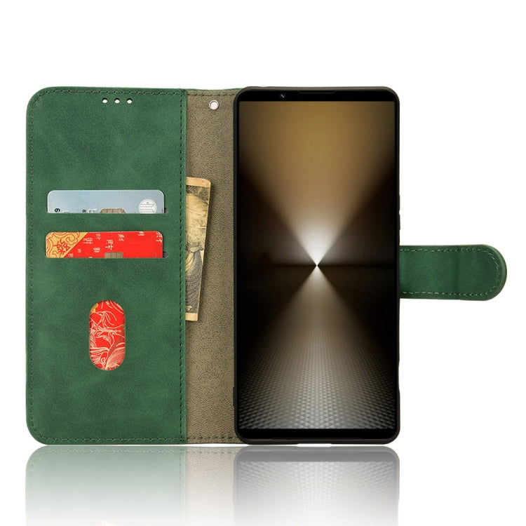 For Sony Xperia 1 VI 2024 Skin Feel Magnetic Flip Leather Phone Case(Green)
