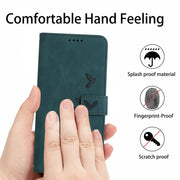 For Motorola Moto G Play 2024 Skin Feel Heart Embossed Leather Phone Case with Long Lanyard(Green)