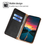 For Motorola Moto G Play 4G 2024 Gloss Oil Solid Color Magnetic Leather Phone Case(Black)