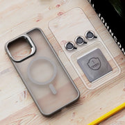 For iPhone 15 Invisible Lens Holder PC + TPU Frosted MagSafe Phone Case(Blue)